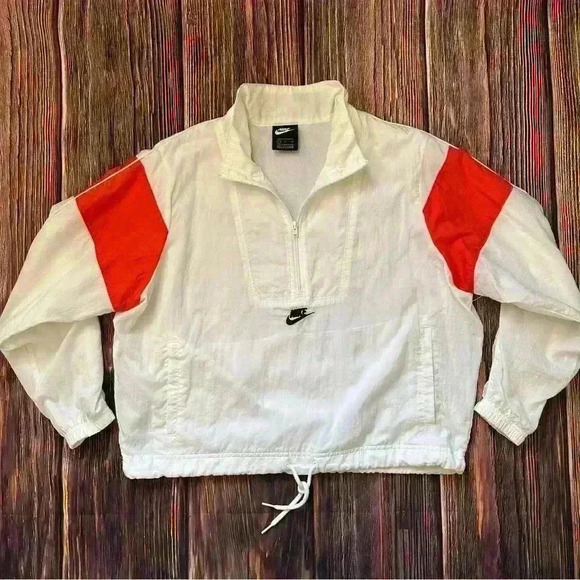 Nike Women’s Windbreaker Size Small - Picture 2 of 9